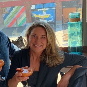 Meet your Posher, Kimberly